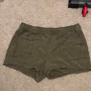Old Navy Women's Shorts in Olive